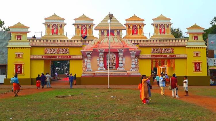 thrissur pooram exhibition stopped after 18 tested positive