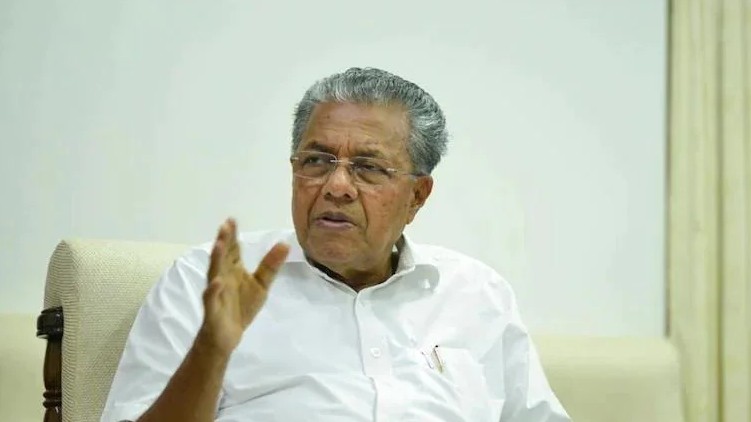 pinarayi vijayan facebook lockdown