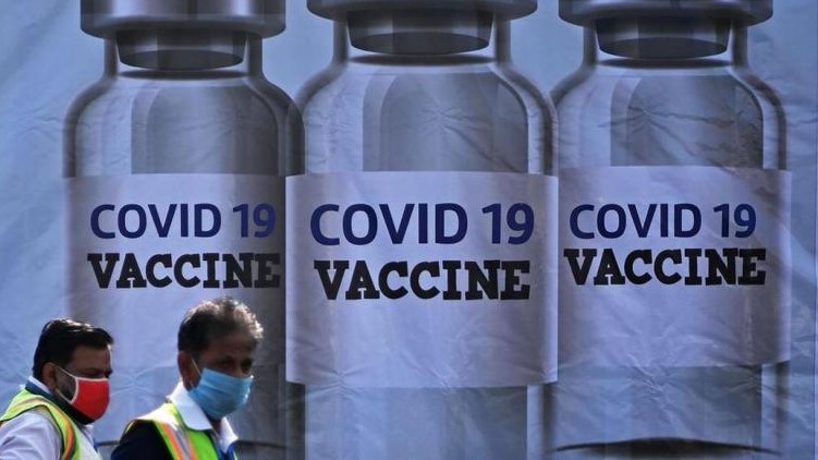 Pinarayi Vijayan vaccine policy
