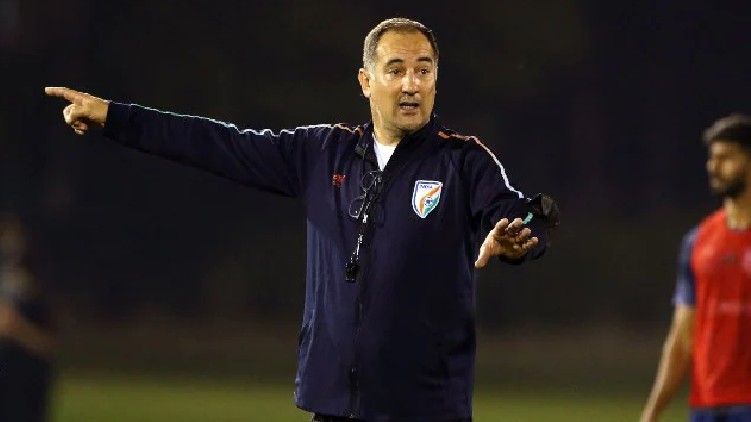 Igor Stimac's Coach Extended