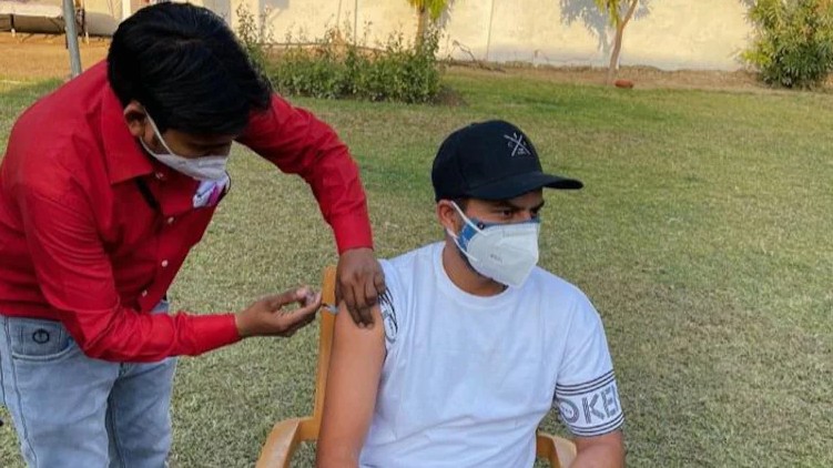 Kuldeep Yadav Covid vaccine