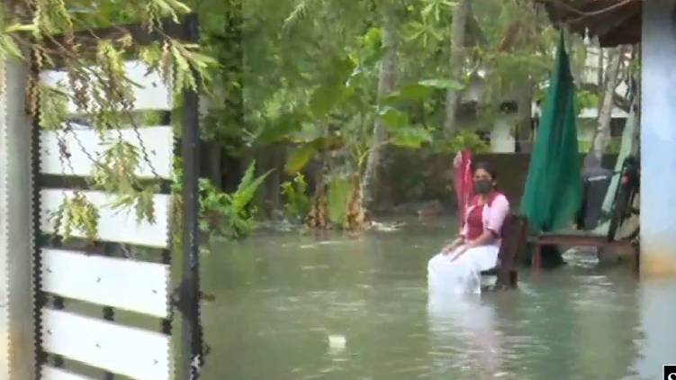 kochi under flood threat