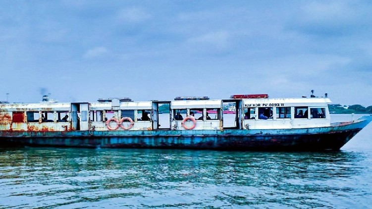 kochi water metro update