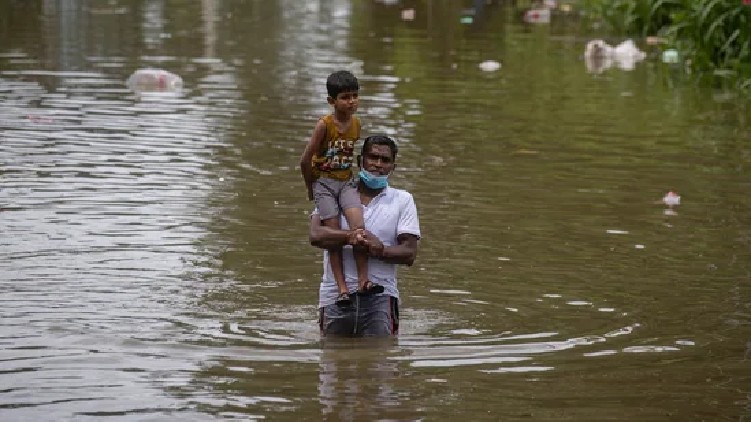 killed heavy rains Lanka
