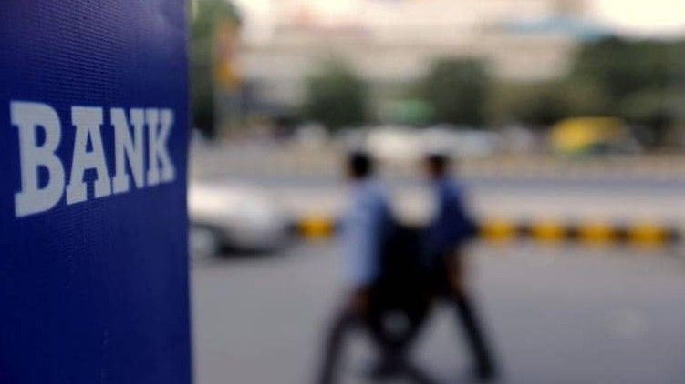 Banks shortlisted for divestment