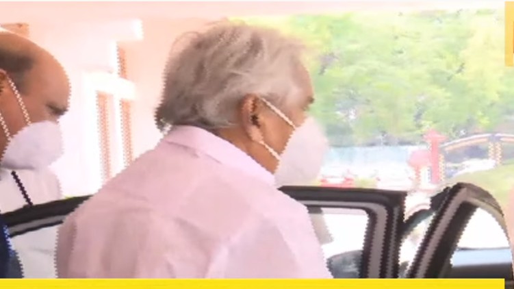 rahul gandhi oommen chandy