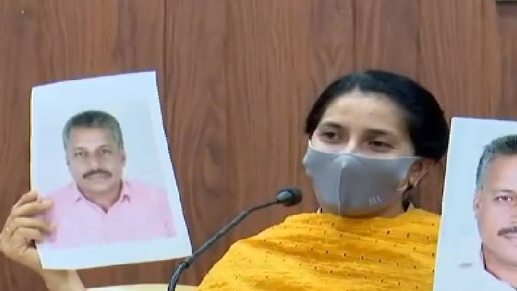 mayookha johny