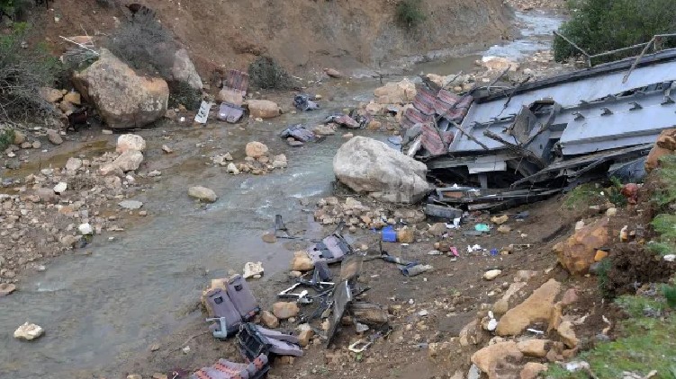 Critically Pakistan Bus Crash