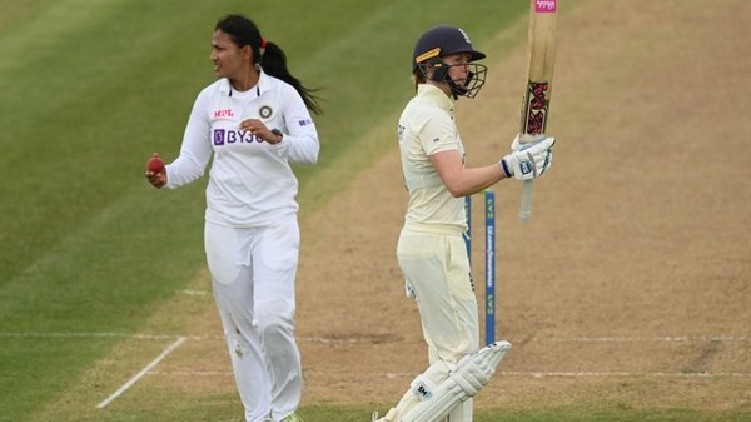 england women 396 india