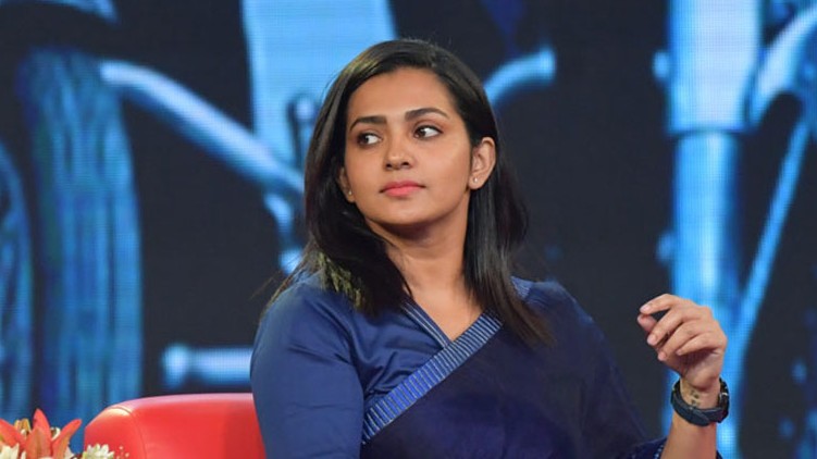 parvathy instagram post vedan