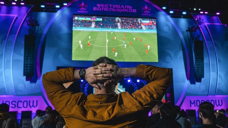 Moscow Closes Fan Zone