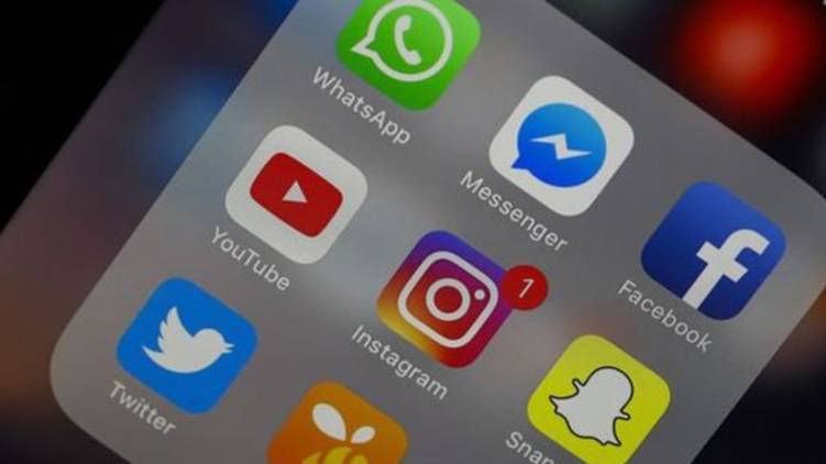 kerala police warning against 21 mobile app