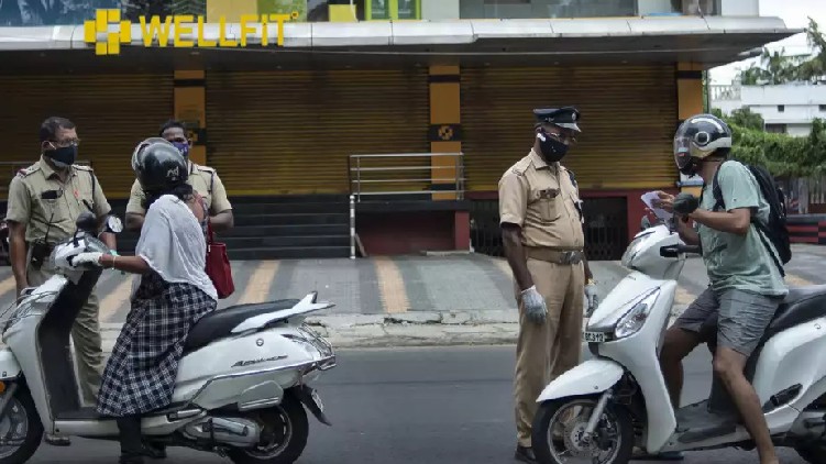 Kerala police lockdown