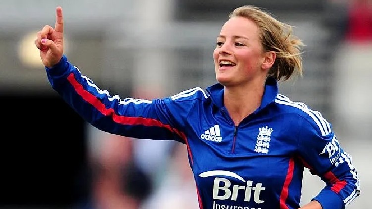 Danielle Wyatt England squad