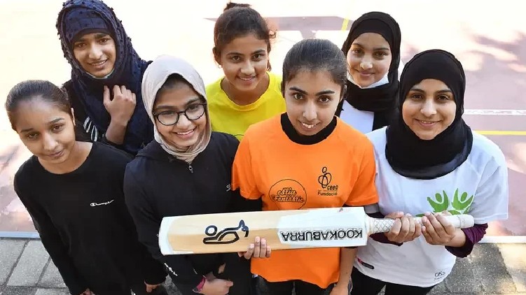Barcelona Cricket Pitch Women