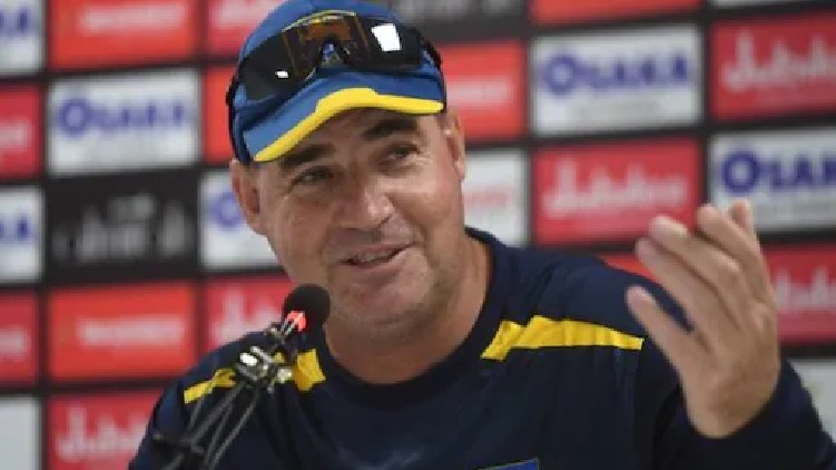 Danish Kaneria Mickey Arthur