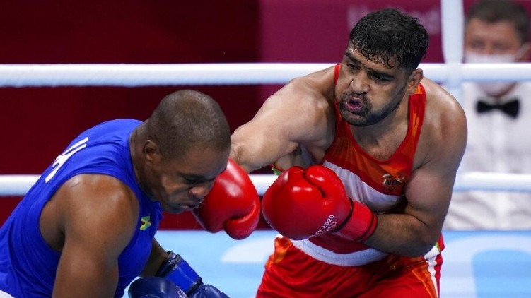 olympics boxing satish quarter