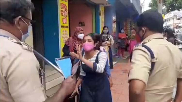 Chadayamangalam police case