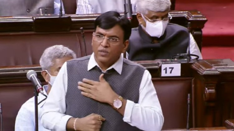 mansukh mandaviya criticizes kerala