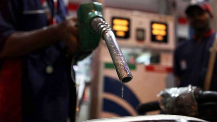 kochi petrol price crossed 100