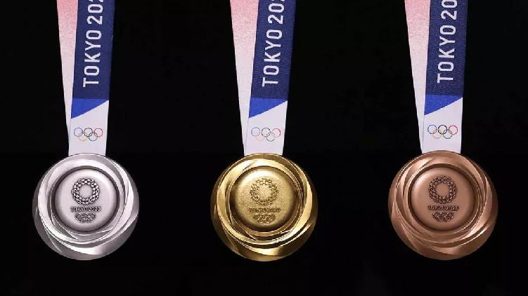 Olympic Medals from Recycled Phones