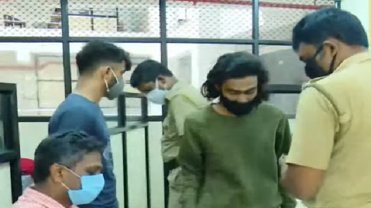 Accused has international connections