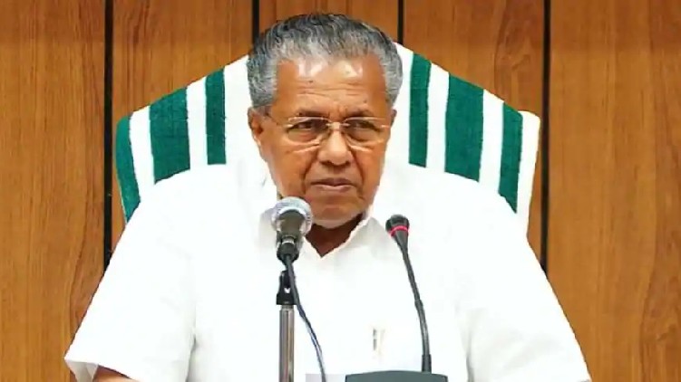 covid review meeting -pinarayi vijayan