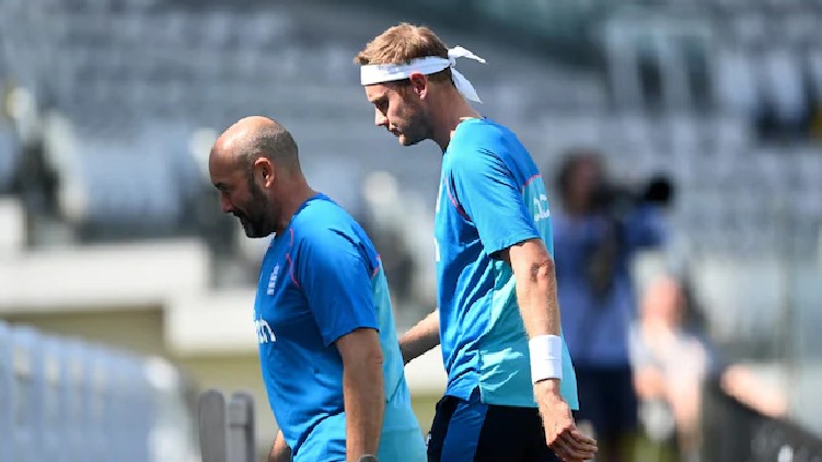 stuart broad test india