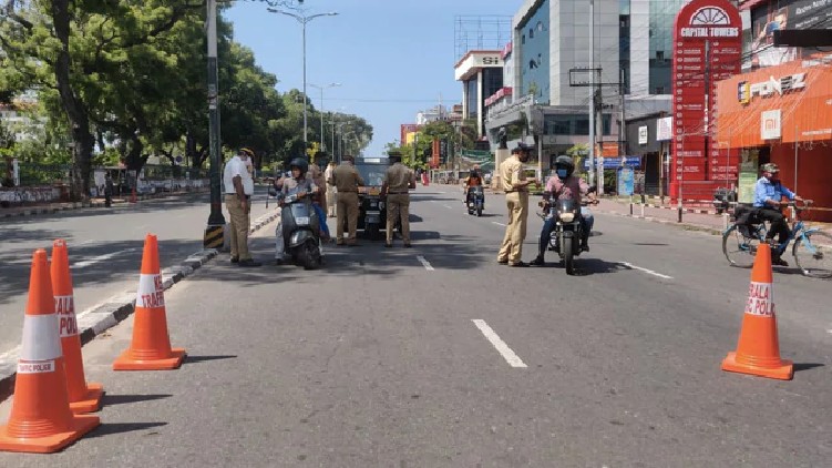 lockdown controls kerala