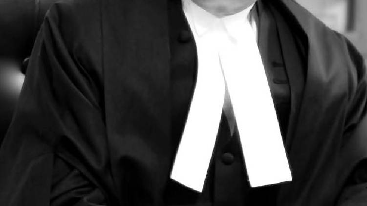 advocates threaten man