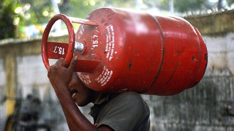 commercial gas cylinder price