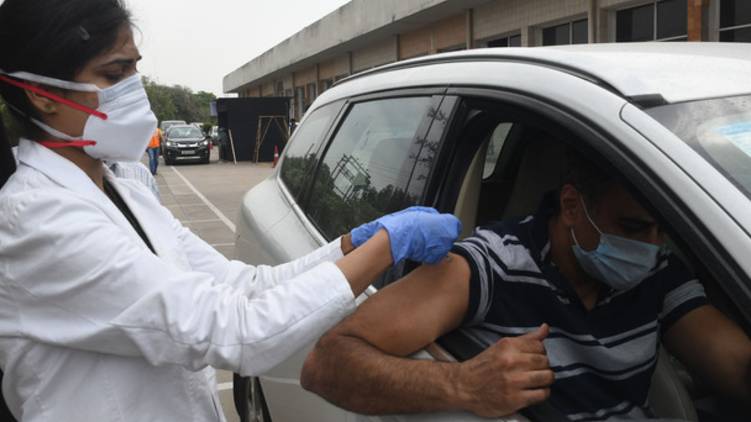 kerala drive through vaccination
