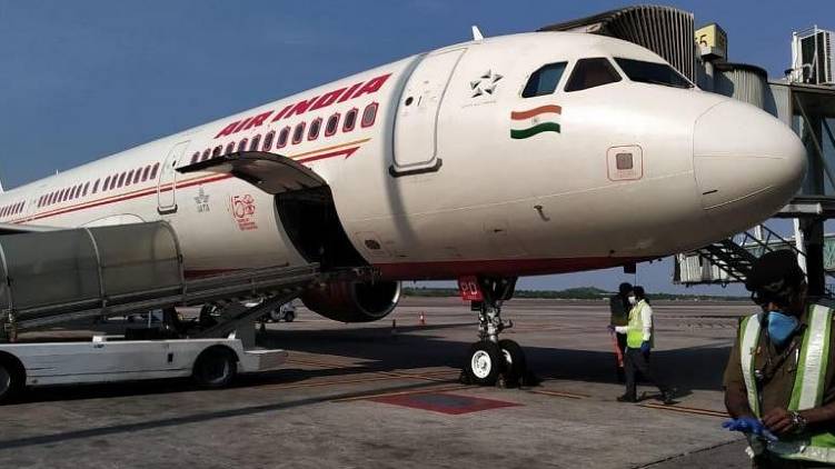 kochi london air india flight