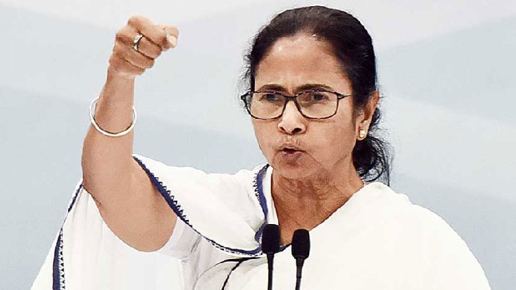 Mamata Banarjee to Election Commission