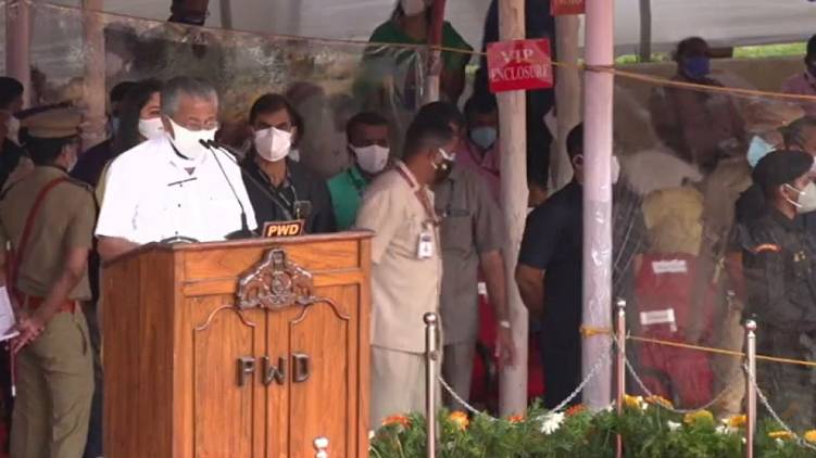 pinarayi vijayan independence day