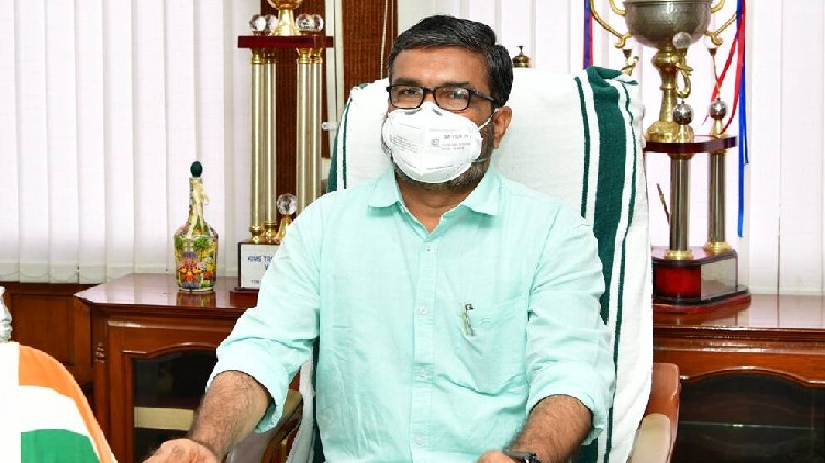 mb rajesh