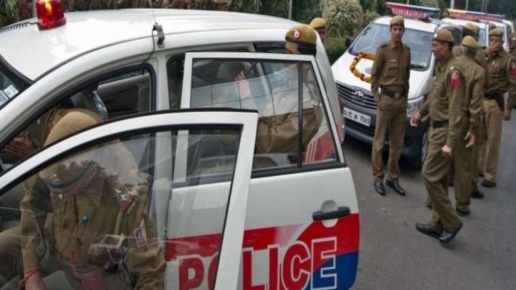 police Shot Uttar Pradesh