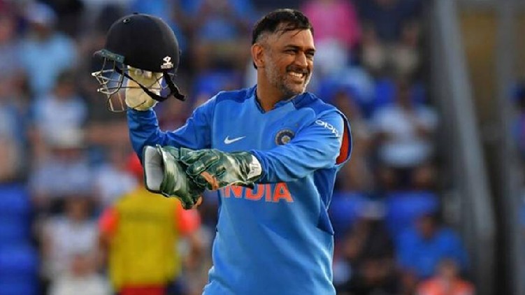 Conflict Interest Dhoni mentor