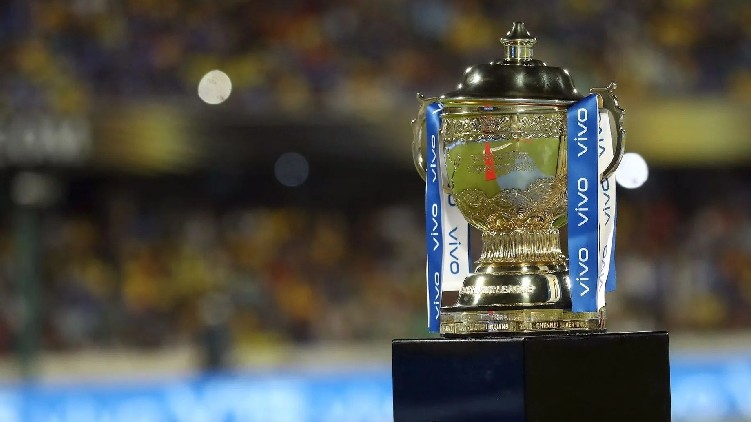 ipl team bid month
