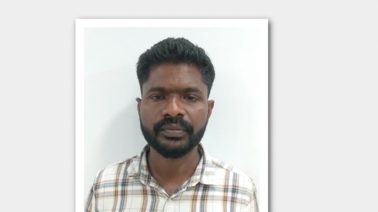Attempt to molest woman