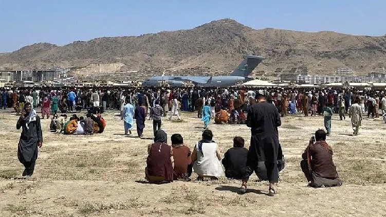 Afghans stare at hunger crisis