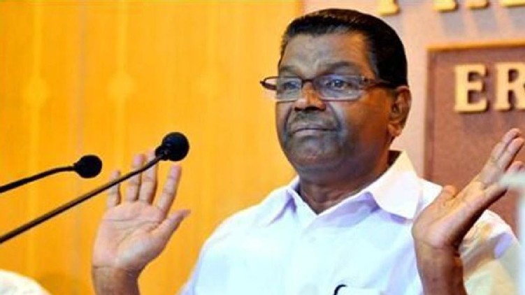 Thiruvanchoor criticize Ramesh Chennithala