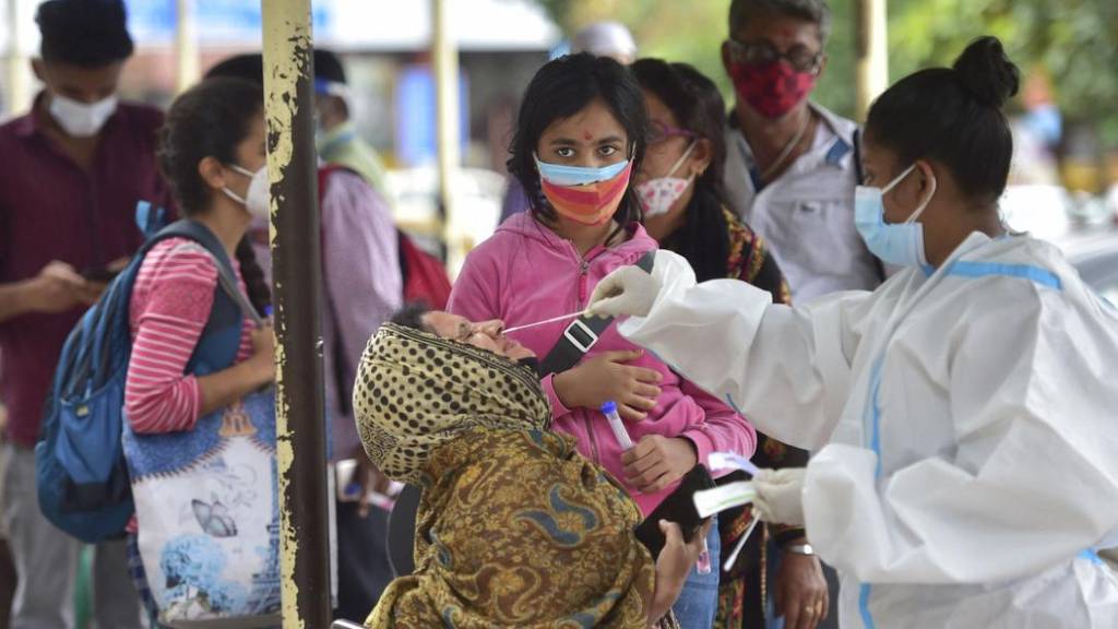 india covid cases decrease