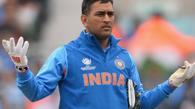 ms dhoni team advisor