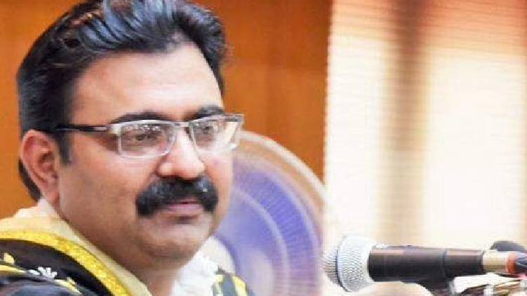 kochi mayor got threaten letter