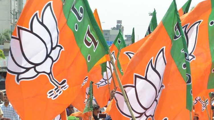 crisis in the kerala bjp