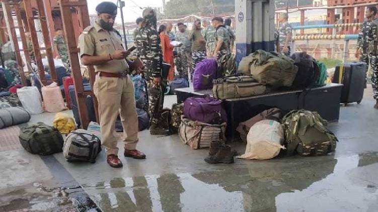 4 ijured blast raipur