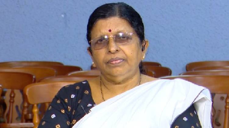 P Sathidevi against sexist comment