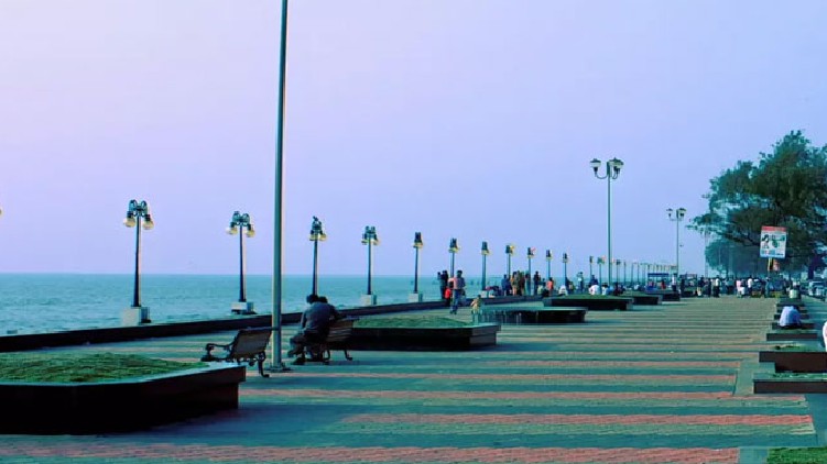 kozhikode beach