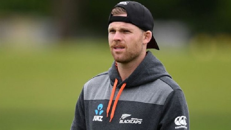 lockie ferguson injured out